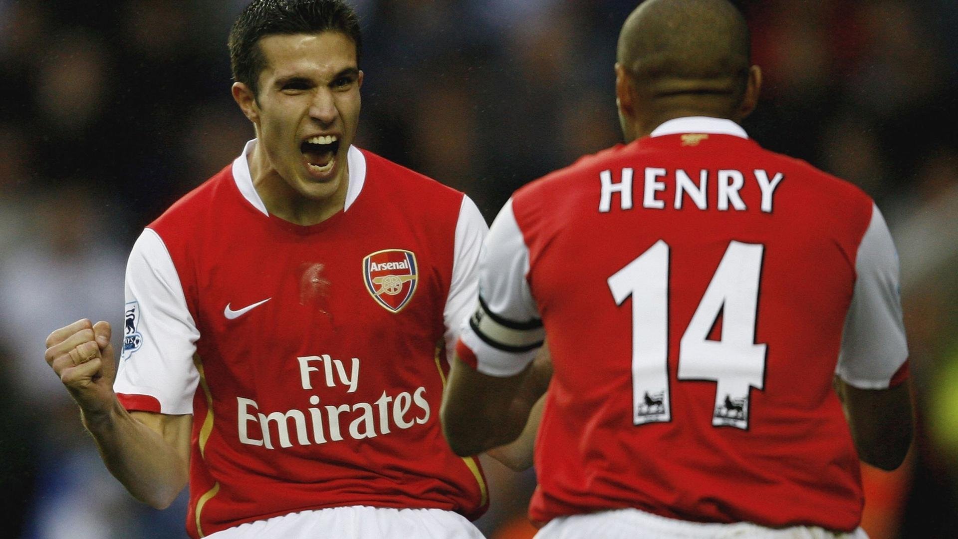 英超常规赛激情夜！孙兴慜里突外投，山东泰山爆冷迈阿密热火